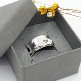 Bella love bunny spinner ring
