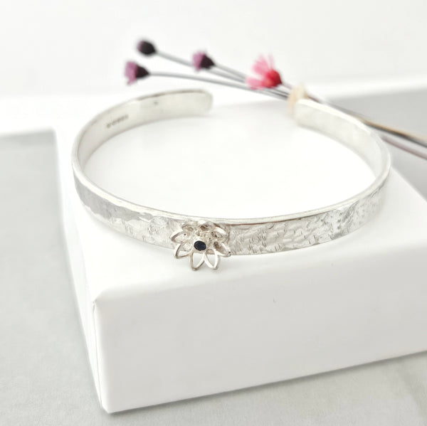 Sapphire flower cuff bangle