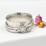 Two Lop bunny rabbits spinner ring