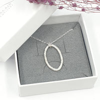 Orbit oval necklace - Large