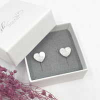 Concave heart stud earrings
