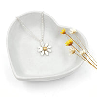 Daisy silver and gold necklace